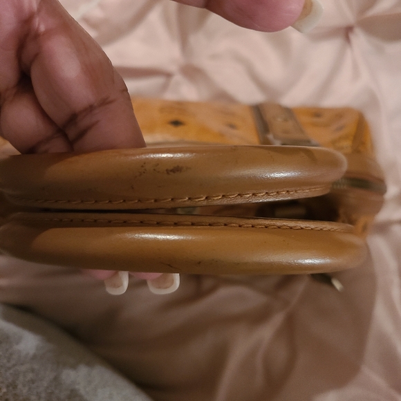 MCM COGNAC SATCHEL VISETOS-AUTHENTIC - Picture 5 of 9